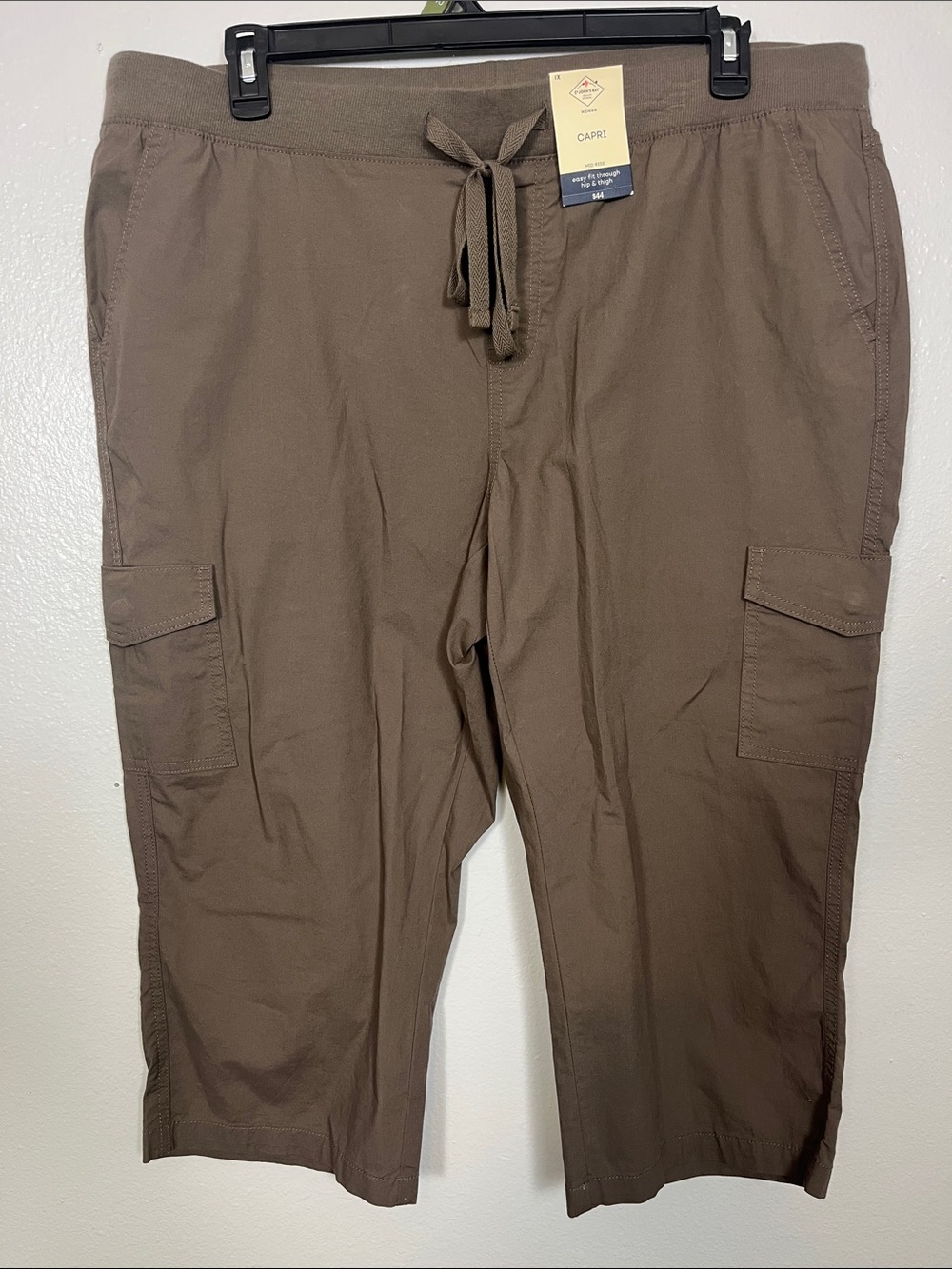 St. John's Bay Brown Cargo Capri Pants for Men